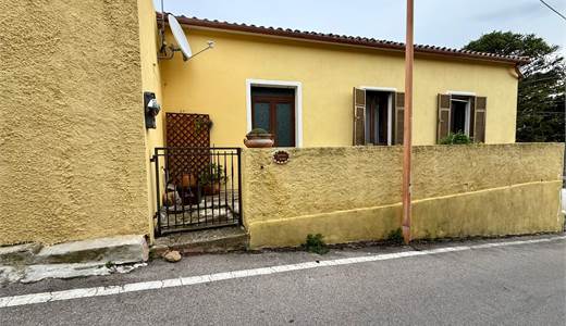 Casa singola ristrutturata in zona strategica